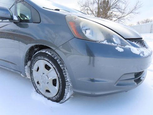 Used 2013 Honda Fit image 19