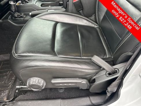 Used 2022 Jeep Wrangler Unlimited Sahara w/ Dual Top Group image 13