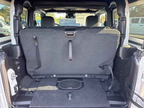 New 2026 Jeep Wrangler Rubicon AWD/4WD image 8