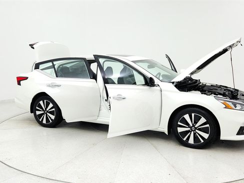 Used 2019 Nissan Altima 2.5 SL AWD/4WD image 34