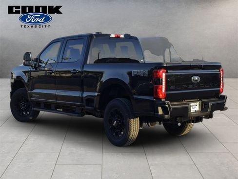 New 2026 Ford F250 XLT w/ XLT Premium Package AWD/4WD image 4