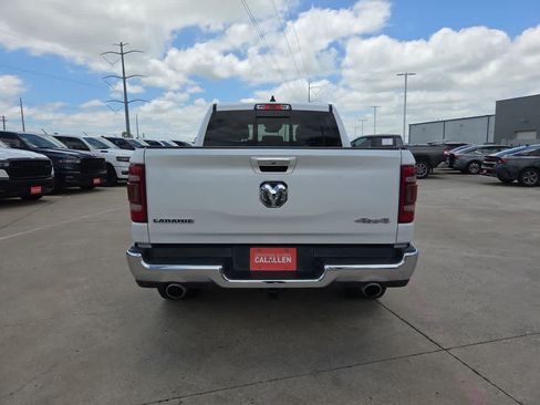 Used 2019 RAM 1500 Laramie AWD/4WD image 13