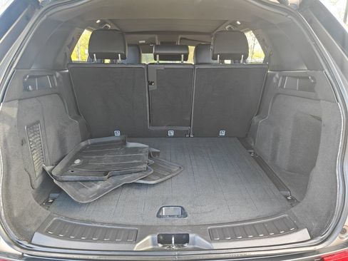 Used 2017 Land Rover Discovery Sport HSE AWD/4WD image 19