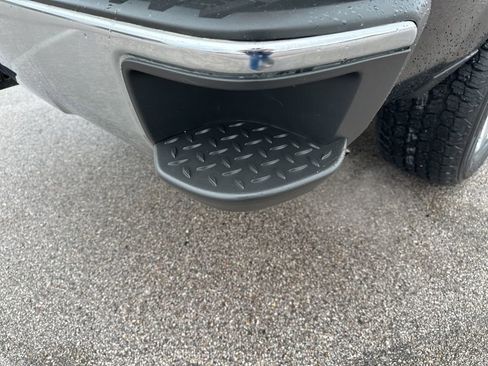 Used 2018 Chevrolet Silverado 1500 LT w/ Texas Edition image 39