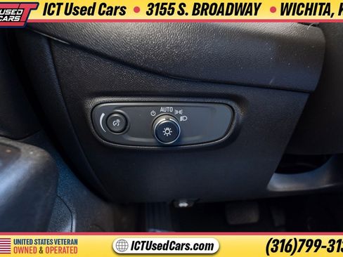 Used 2021 Chevrolet Equinox LS w/ LS Convenience Package FWD image 13