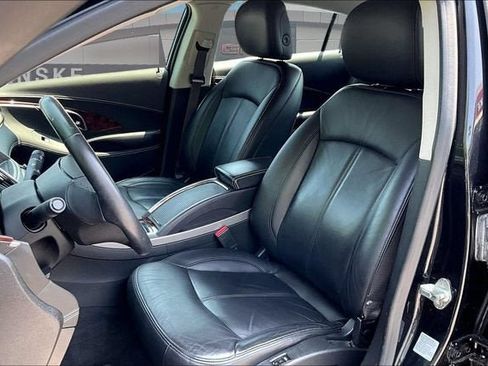 Used 2012 Buick LaCrosse Premium FWD image 25