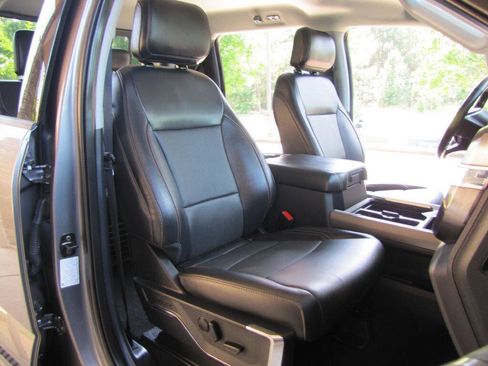 Used 2024 Ford F250 Lariat w/ Lariat Ultimate Package AWD/4WD image 24