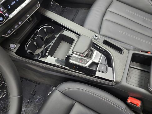 Used 2023 Audi A4 2.0T Premium Plus w/ Premium Plus Package AWD/4WD image 11