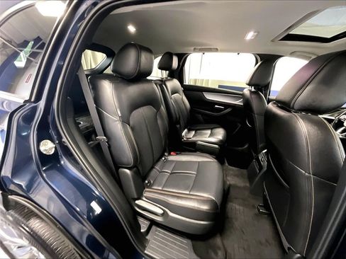 Used 2024 MAZDA CX-90 3.3 Turbo w/ Preferred Plus AWD/4WD image 16