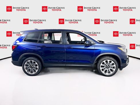 Used 2024 Honda Passport EX-L image 4