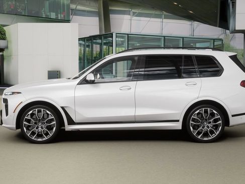 New 2026 BMW X7 xDrive40i image 28