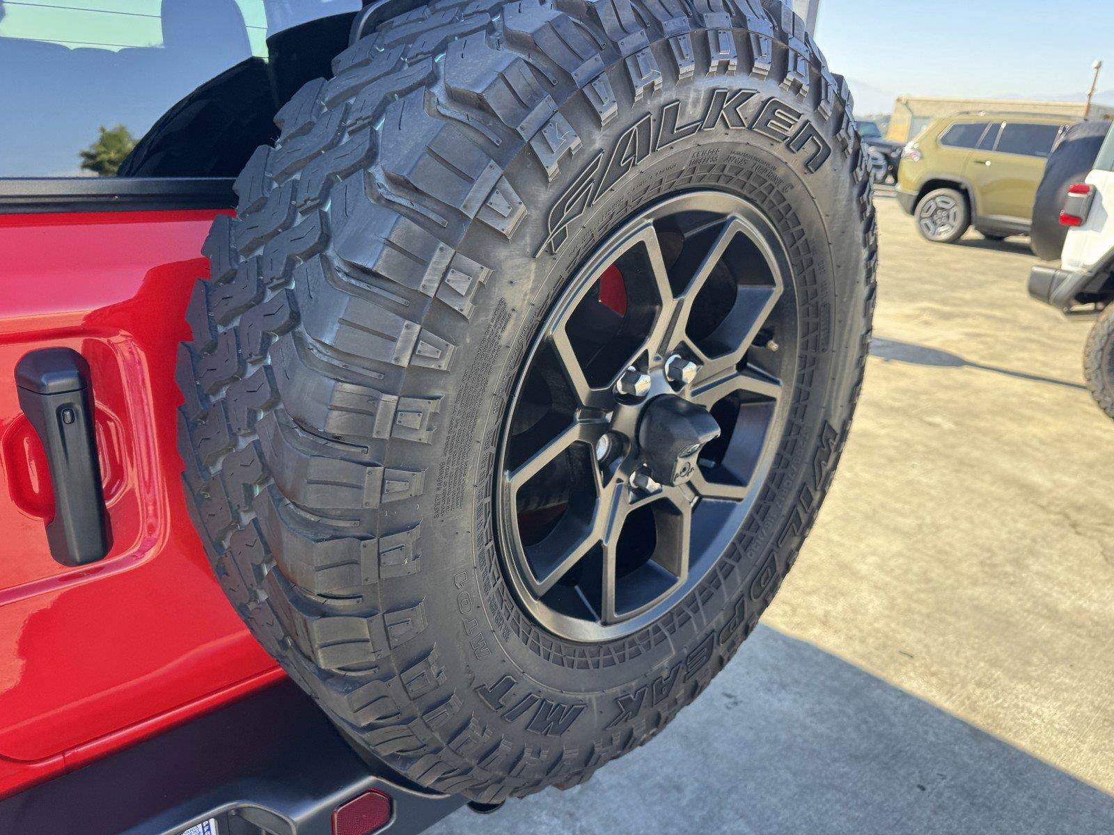 Certified 2025 Jeep Wrangler Unlimited Sport AWD/4WD image 13