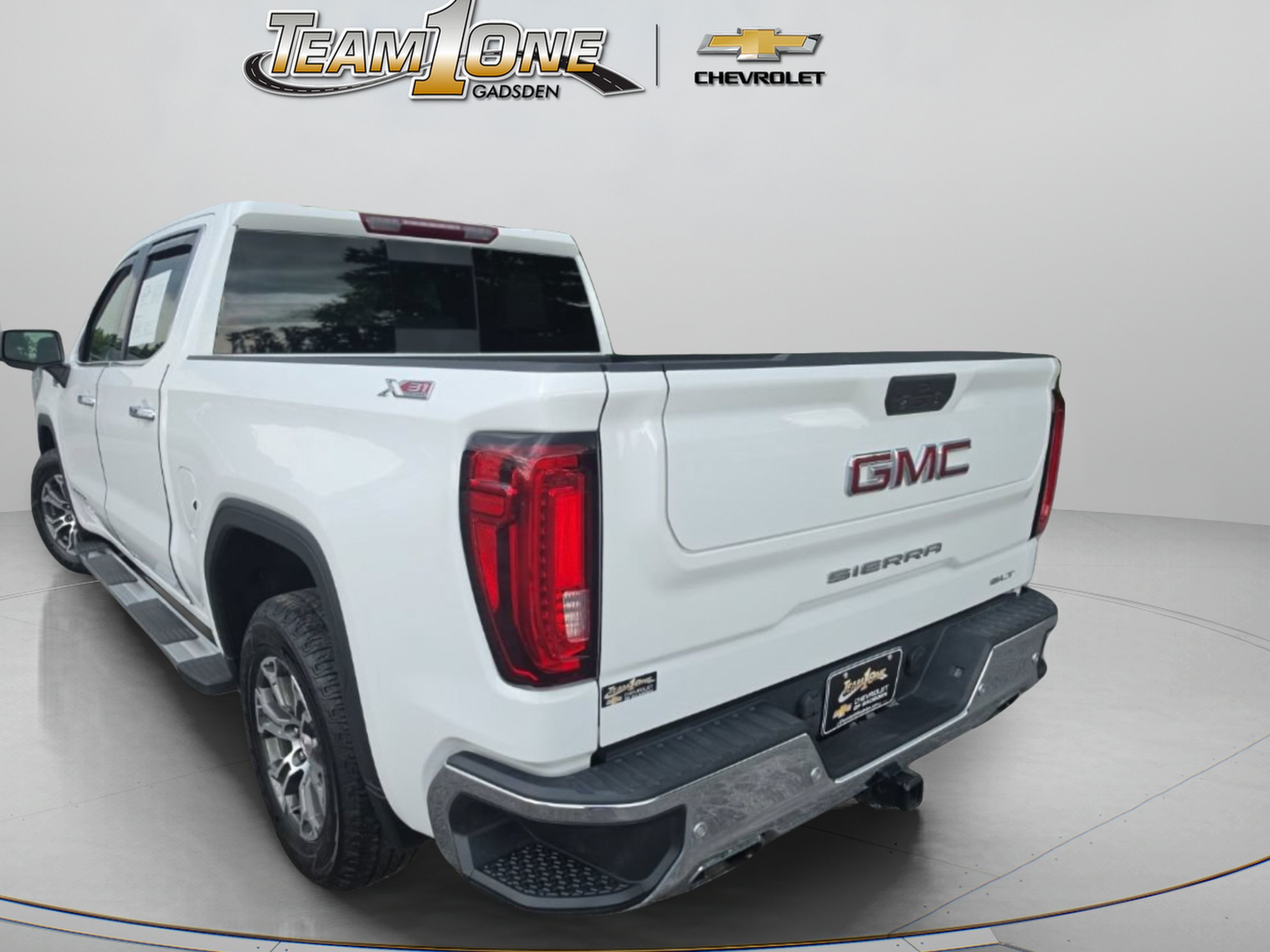 Used 2020 GMC Sierra 1500 SLT w/ SLT Convenience Package AWD/4WD image 6
