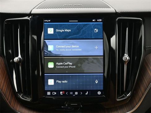 Used 2023 Volvo XC60 B6 Ultimate w/ Climate Package image 14