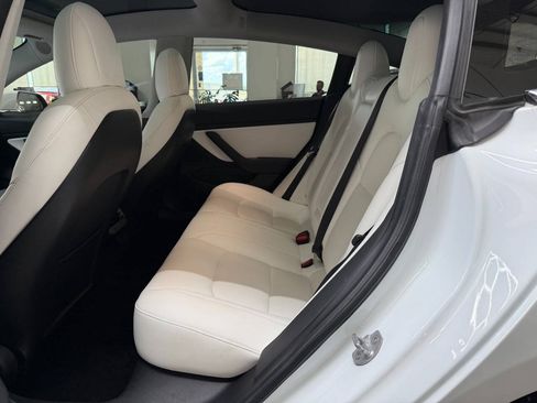 Used 2018 Tesla Model 3 Long Range AWD/4WD image 13
