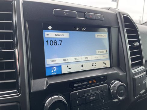 Used 2018 Ford F150 XLT w/ Equipment Group 302A Luxury image 18