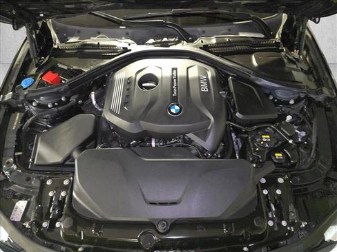 Used 2017 BMW 330i xDrive Sedan AWD/4WD image 29