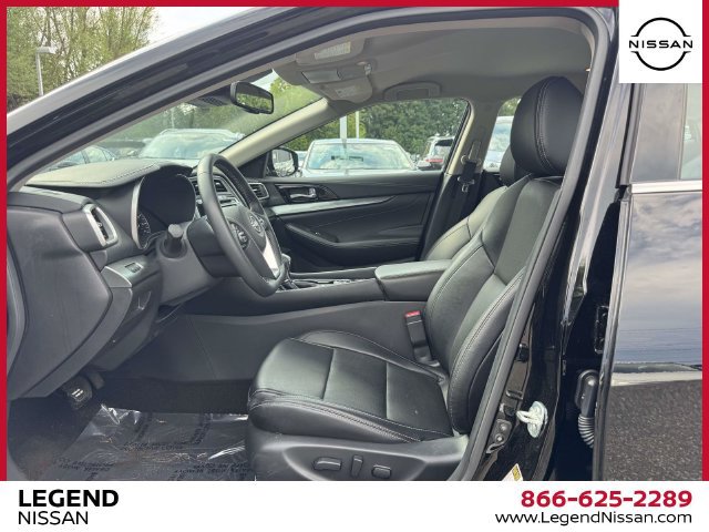 Certified 2023 Nissan Maxima SV w/ Floor Mat Group FWD image 16