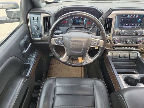 Used 2018 GMC Sierra 3500 Denali w/ Duramax Plus Package AWD/4WD image 11