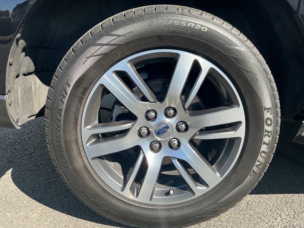 Used 2022 Ford Expedition Max Limited AWD/4WD image 8