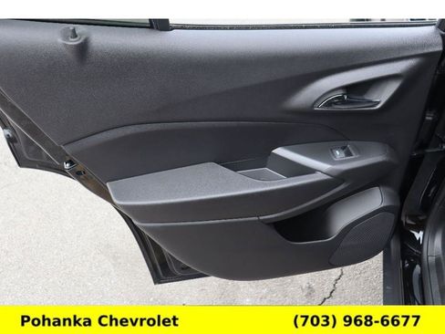 New 2026 Chevrolet Trax ACTIV w/ Sunroof Package image 28