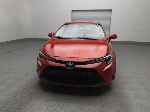 Used 2020 Toyota Corolla LE FWD image 15