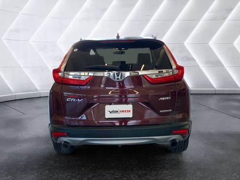 Used 2018 Honda CR-V Touring image 5