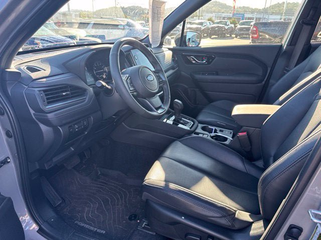 Used 2025 Subaru Forester Limited w/ Popular Package #1 AWD/4WD image 25