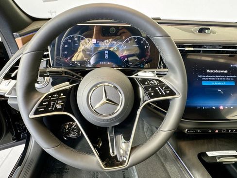 New 2026 Mercedes-Benz E 350 Sedan image 11