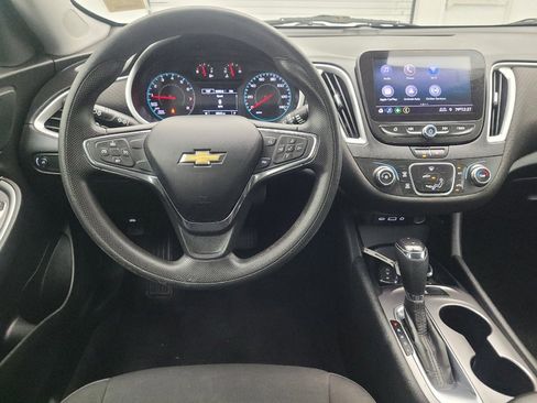 Used 2020 Chevrolet Malibu LS FWD image 22