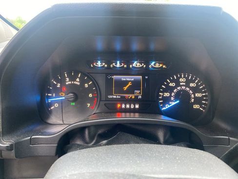 Used 2018 Ford F150 XL w/ Equipment Group 101A Mid RWD image 13