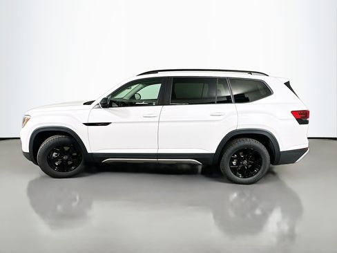 New 2026 Volkswagen Atlas Peak Edition AWD/4WD image 4