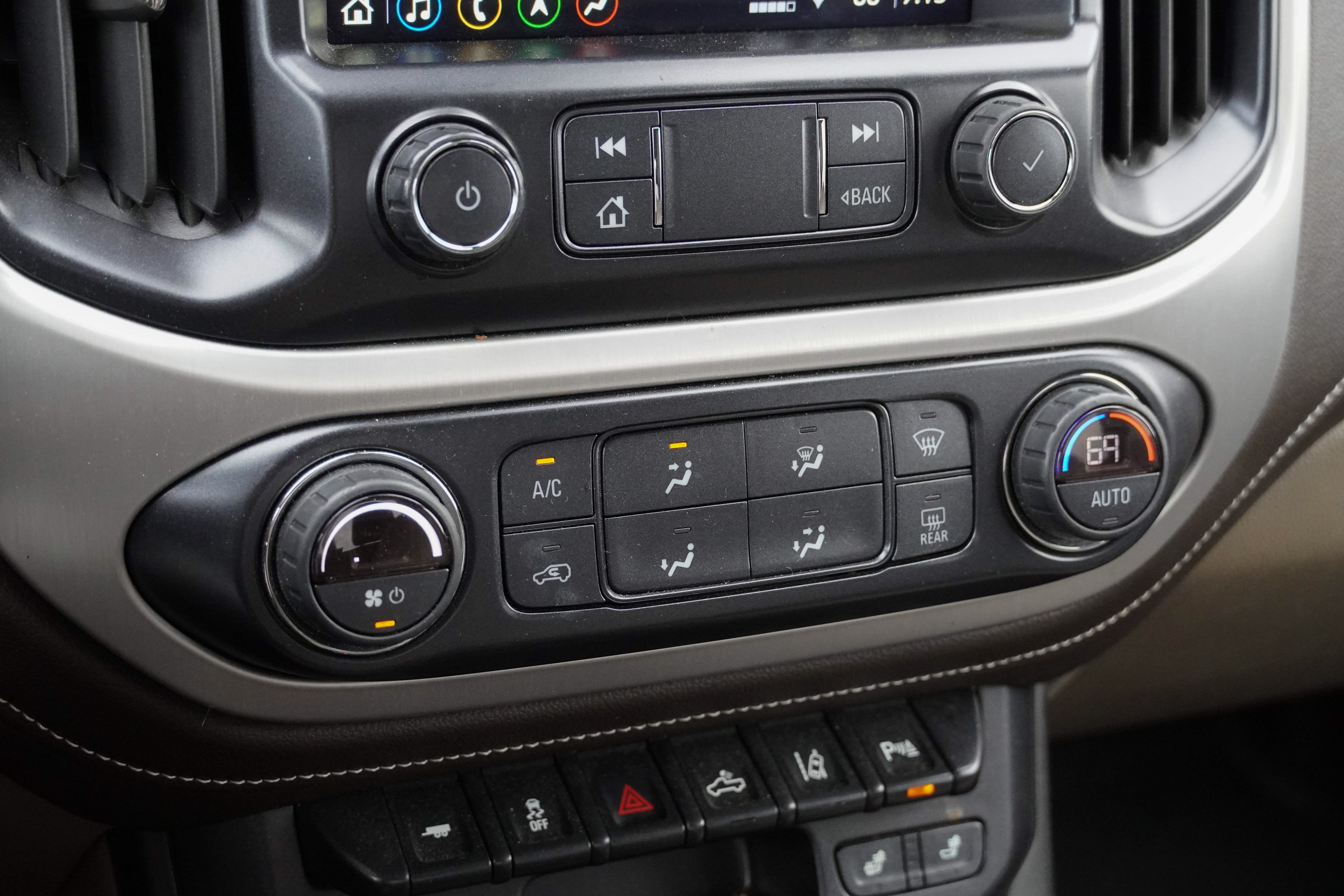 Used 2019 GMC Canyon SLT w/ Driver Alert Package AWD/4WD image 26