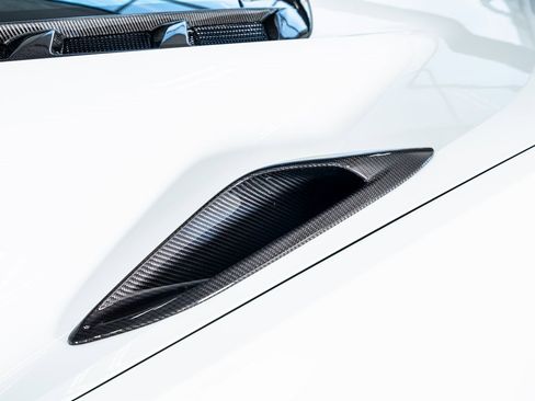 Used 2026 Chevrolet Corvette ZR1 w/ ZR1 Carbon Fiber Aero Package image 25