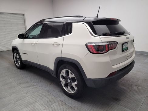 Used 2018 Jeep Compass Limited w/ Navigation Group FWD image 3