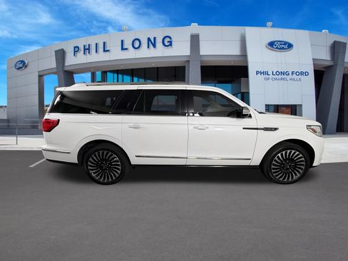 Used 2020 Lincoln Navigator L Black Label w/ Cargo Convenience Package AWD/4WD image 6