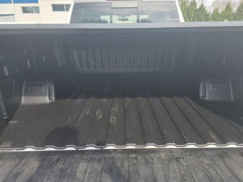 Used 2020 Chevrolet Silverado 1500 LT Trail Boss image 31