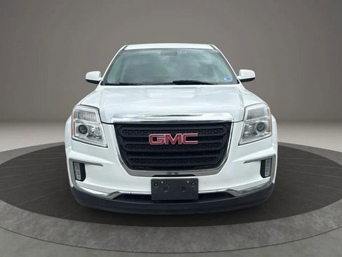 Used 2017 GMC Terrain SLE w/ Convenience Package FWD image 2
