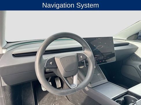 Used 2025 Tesla Model 3 Performance image 10