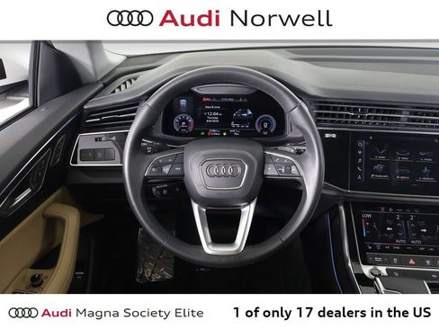 Used 2023 Audi Q8 Premium Plus w/ Premium Plus Package AWD/4WD image 31