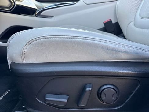 Used 2022 Hyundai Tucson Limited image 12