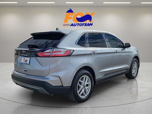 Used 2023 Ford Edge SEL AWD/4WD image 4