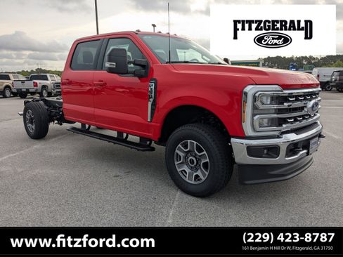 New 2025 Ford F350 Lariat image 1