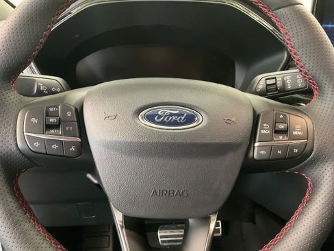 Used 2024 Ford Escape ST-Line w/ Tech Pack #1 AWD/4WD image 15