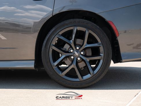 Used 2022 Dodge Charger R/T w/ Blacktop Package image 12