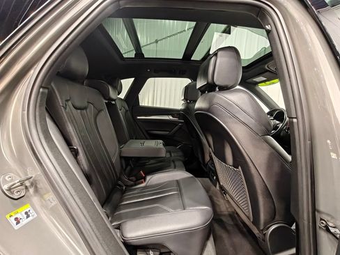 Used 2025 Audi Q5 2.0T Premium AWD/4WD image 23