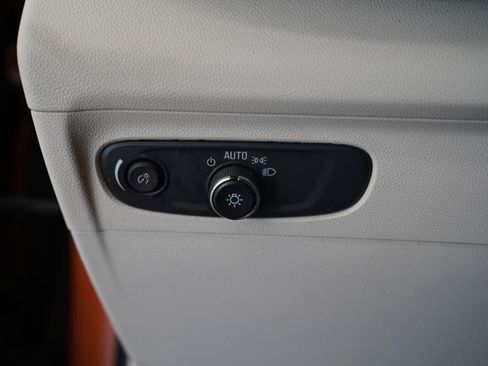 Used 2021 Buick Envision Preferred FWD image 23