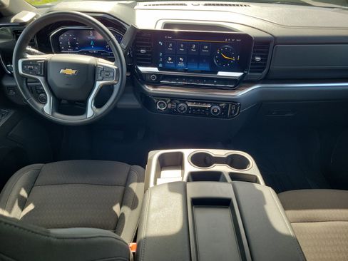 Used 2023 Chevrolet Silverado 1500 LT w/ Protection Package AWD/4WD image 12