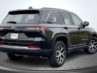 Used 2024 Jeep Grand Cherokee Limited w/ Trailer Tow Package