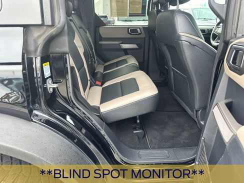 Certified 2023 Ford Bronco Wildtrak AWD/4WD image 15